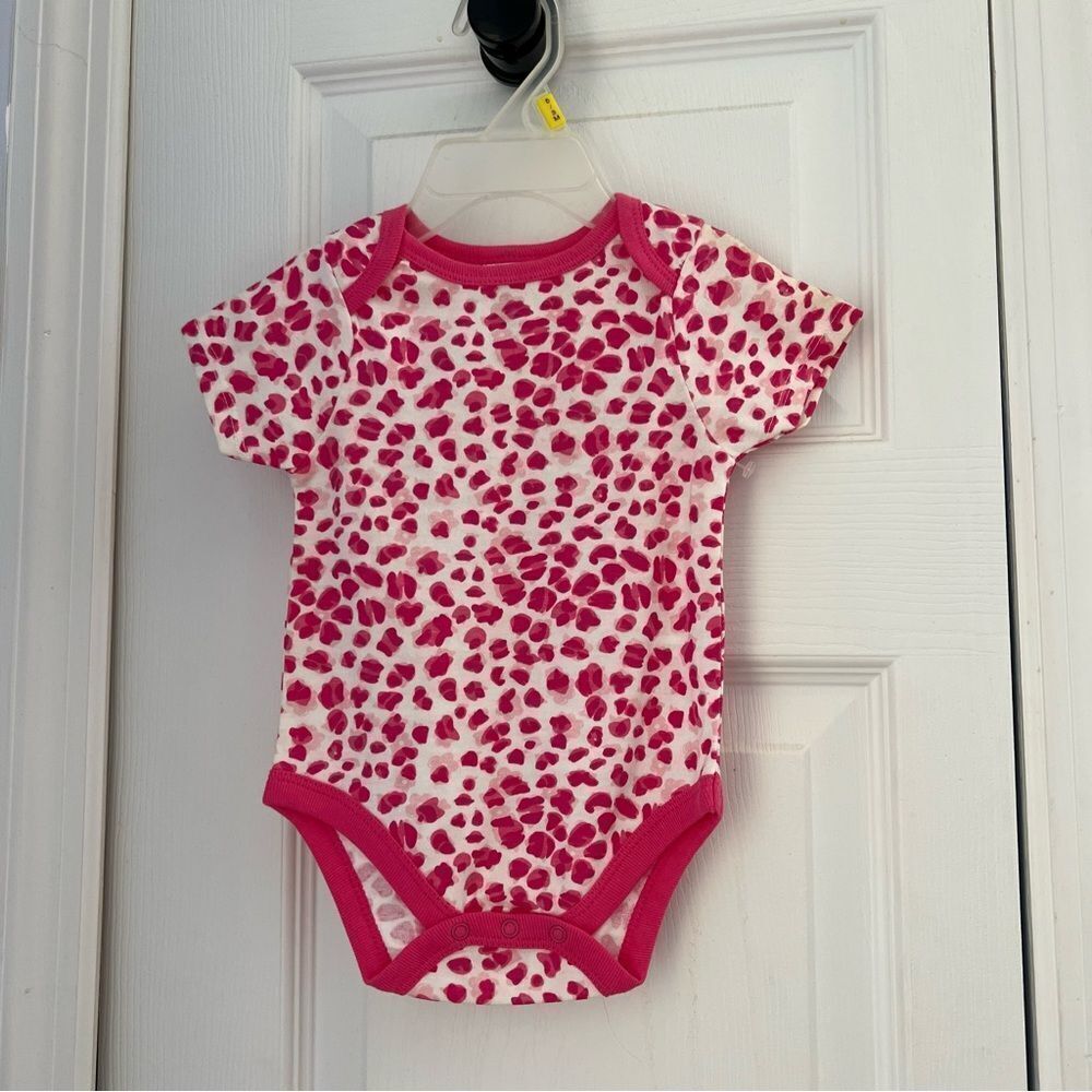 Kids pink leopard print onesie “MULTIPLES AVAILABLE”